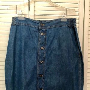 Studio West Apparel denim skirt, PL with metal buttons, partial elastic waist